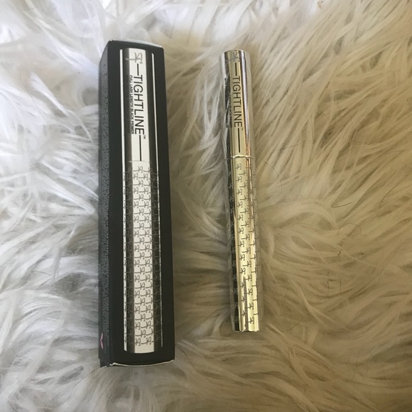 it cosmetics Other - It Tightline Lash Primer